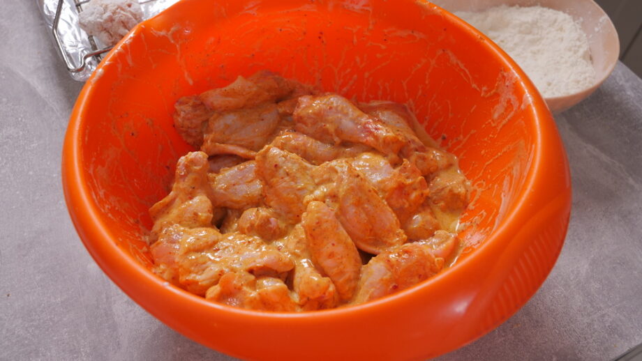 Hrskava pikantna krilca iz rerne